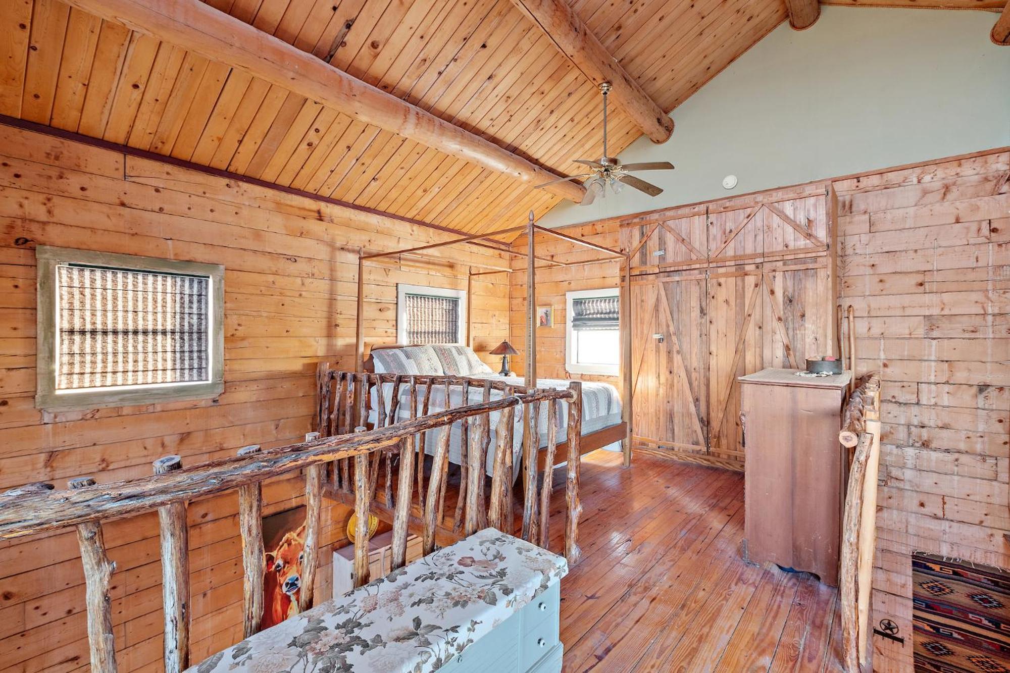 Mighty Oak Log Cabin Fredericksburg Bagian luar foto