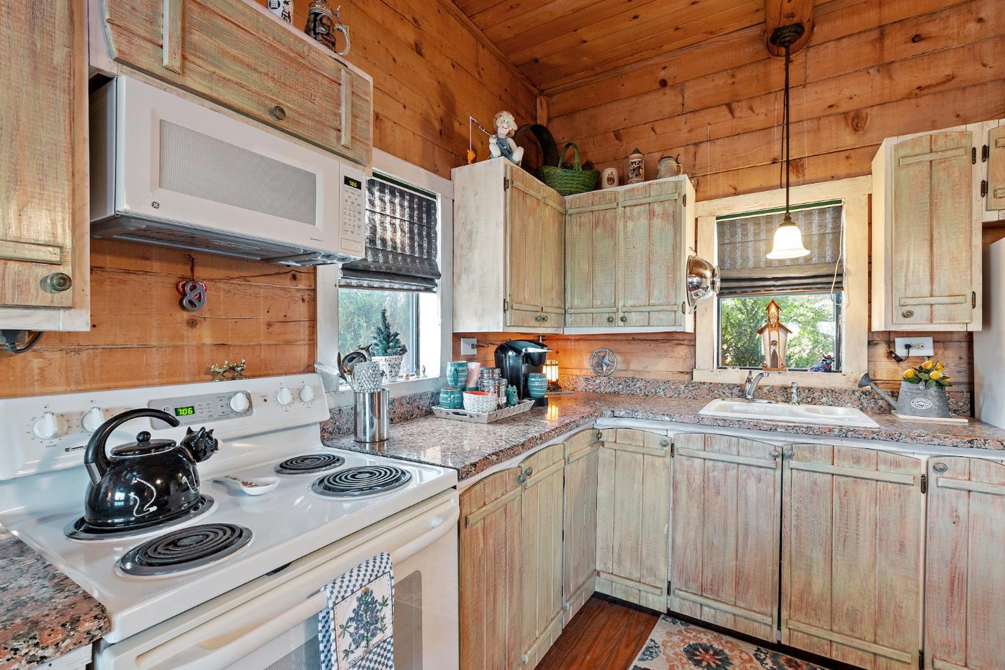 Mighty Oak Log Cabin Fredericksburg Bagian luar foto
