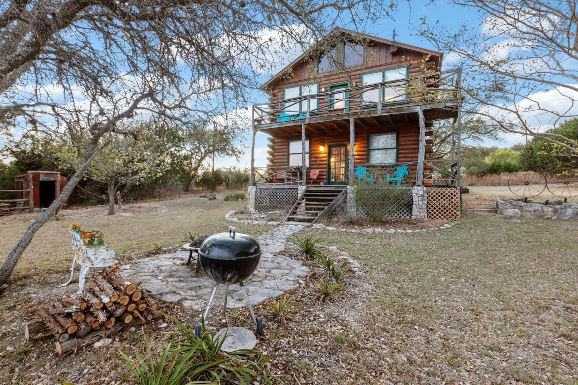 Mighty Oak Log Cabin Fredericksburg Bagian luar foto