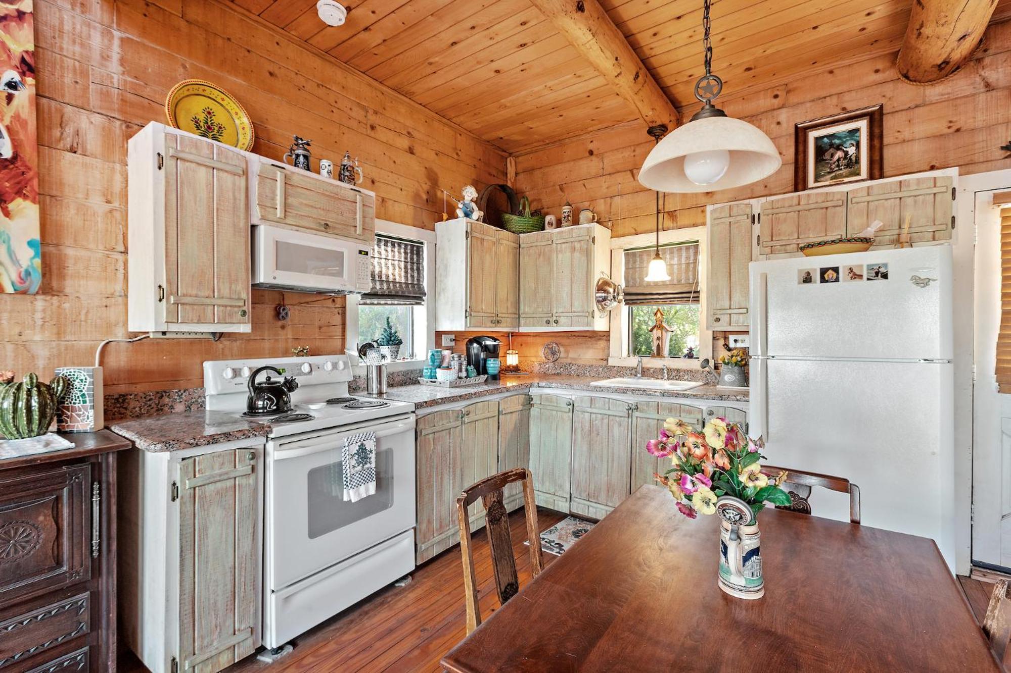 Mighty Oak Log Cabin Fredericksburg Bagian luar foto