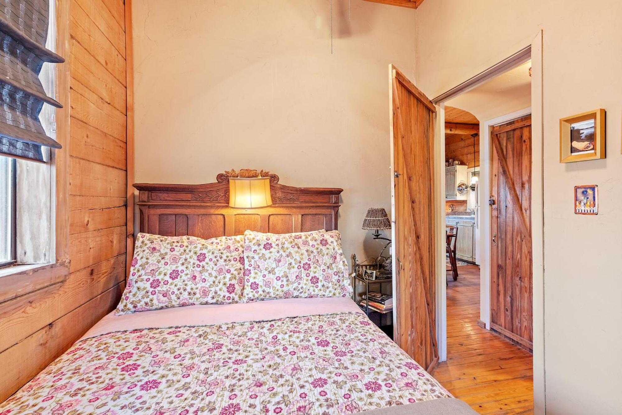 Mighty Oak Log Cabin Fredericksburg Bagian luar foto
