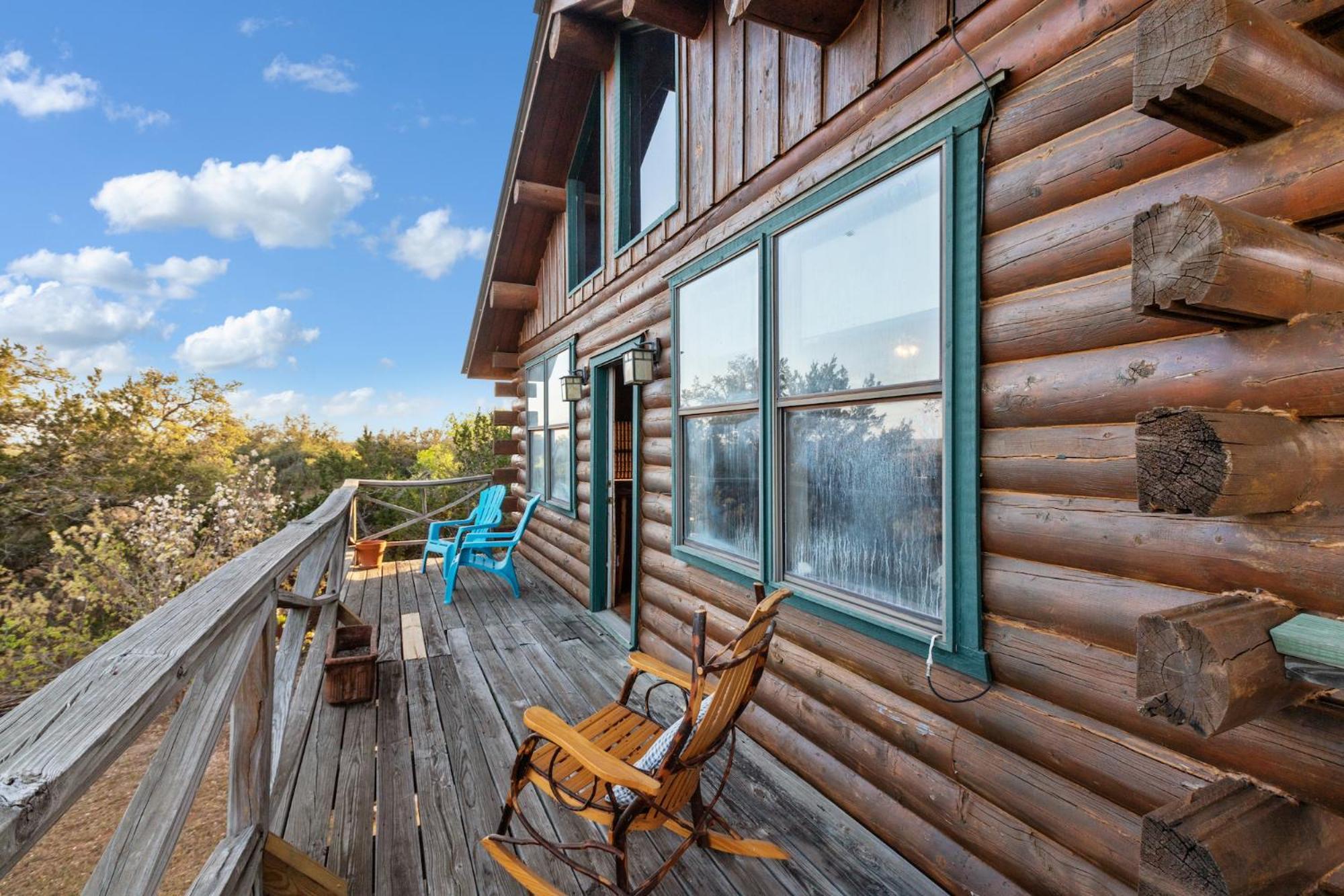 Mighty Oak Log Cabin Fredericksburg Bagian luar foto